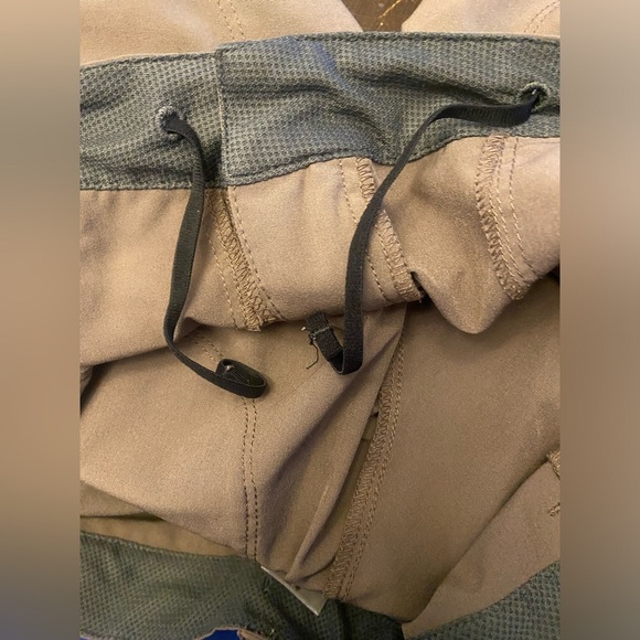 Patagonia  Shorts - Picture 8 of 9